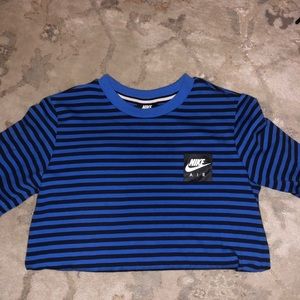 Nike top